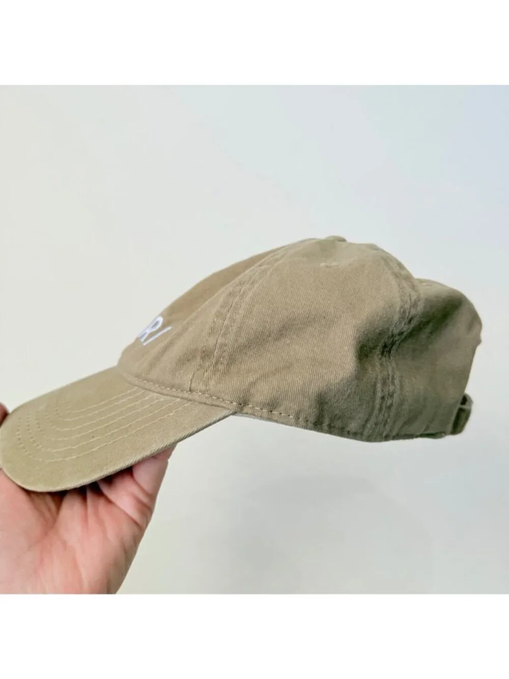 Vuori Dad Hat Beige Adjustable Strapback Baseball Cap Logo Athleisure